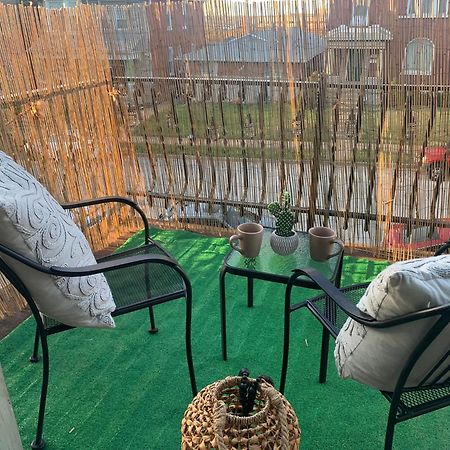 Modern Duplex Near Arenas, Hospitals, Universities, & Attractions Tower Grove Екстер'єр фото